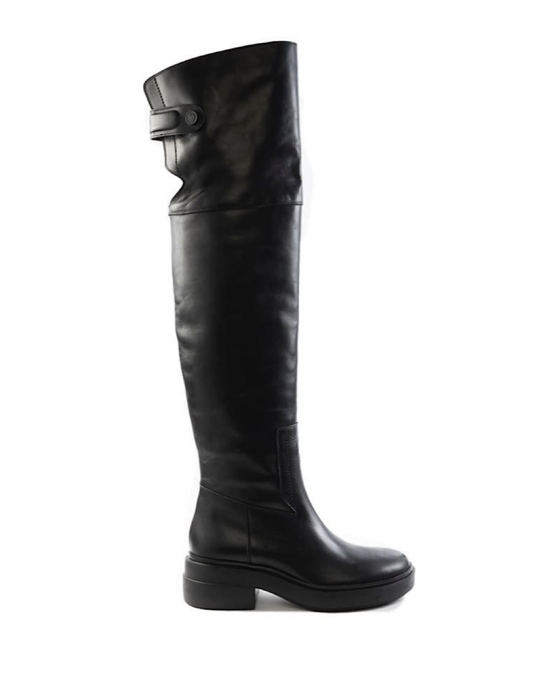 Bota alta de piel de Vic Matie 