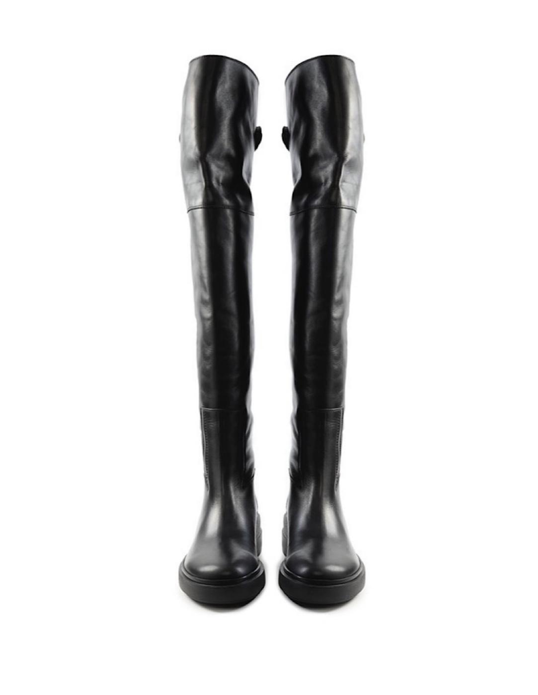 Bota alta de piel de Vic Matie 